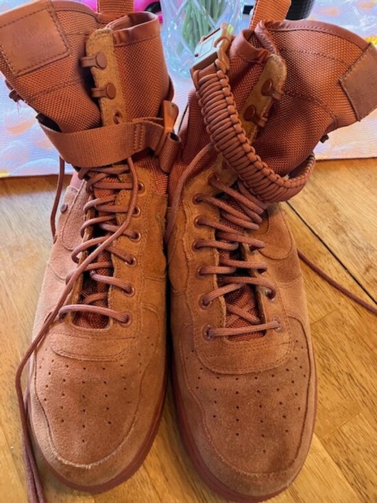 Nike SF Air Force 1 High Dusty Peach Size 12 main image 2